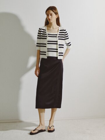 린넨 스트라이프 브이넥 가디건 