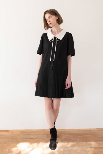 [8/21예약배송] Pleats ribbon dress - Black