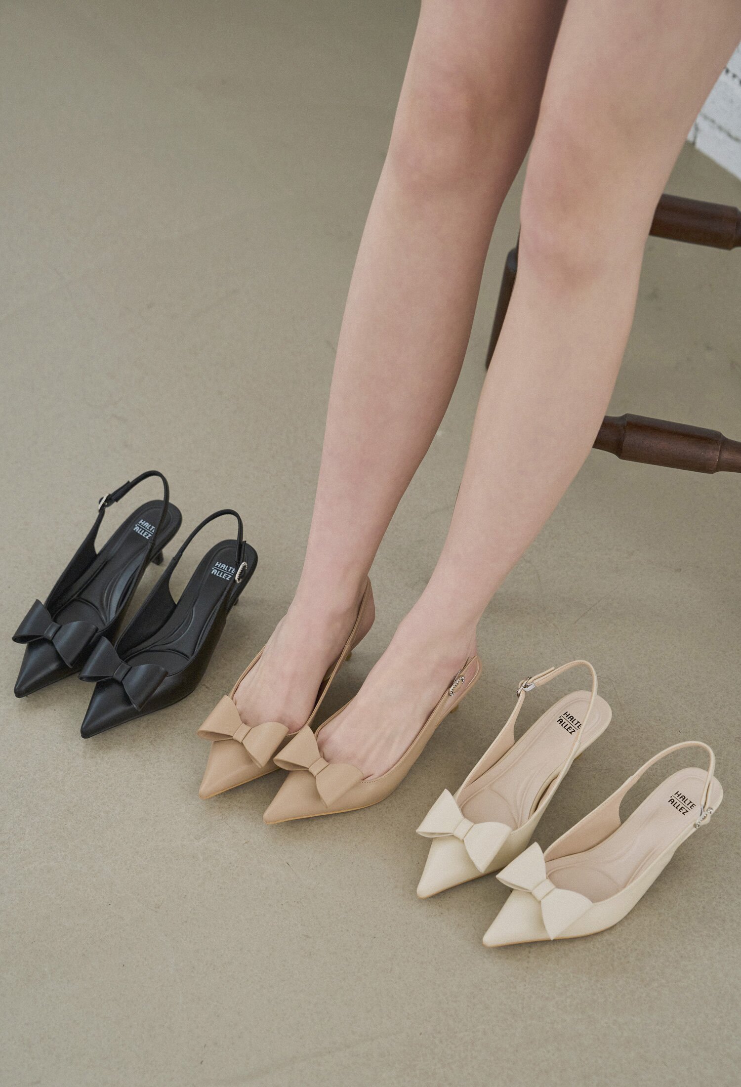 볼륨리본 슬링백 HA2503