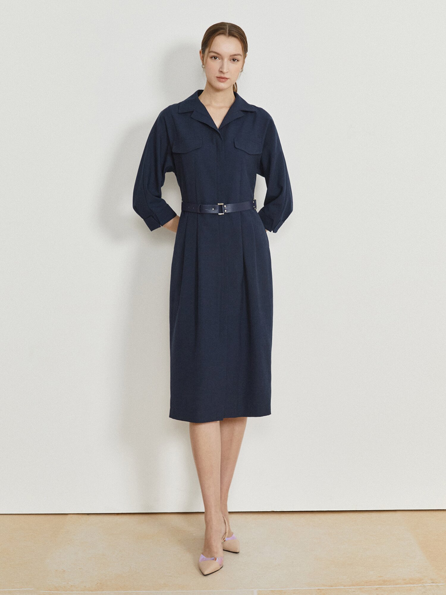 린넨 턴업 오픈 칼라 원피스 (NAVY)