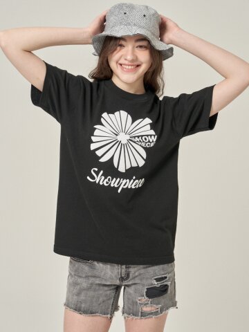 [SHOWPIECE] 컷팅 클로버 오버핏 반팔티셔츠_BK
