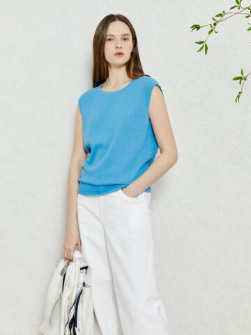 에센셜 코튼 슬리브리스 니트 