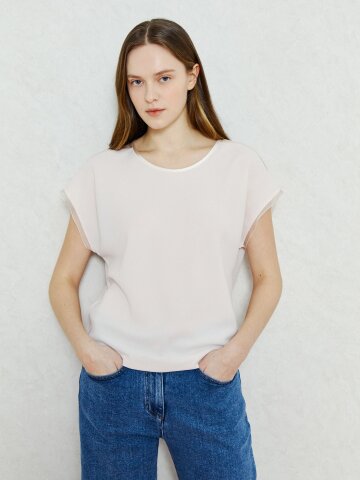 에포크 미니멀 소프트 터치 블라우스 