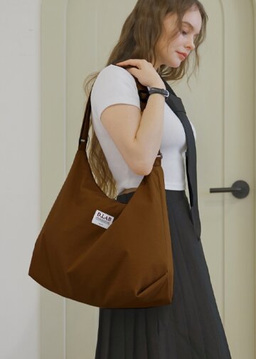 아토레 숄더 크로스백 - 브라운