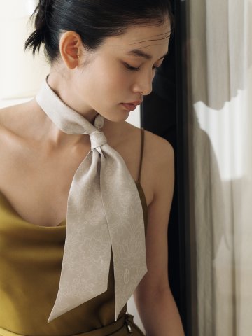 Bouquet Long Twilly Silk Scarf - Sand