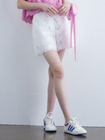 켈리 자수 쇼츠 _Y11YPS001