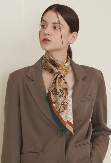 칼린 셀리니 실크 방도 스카프 S7441S201