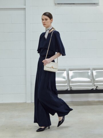 턱 디테일 와이드 퀼로트 팬츠 