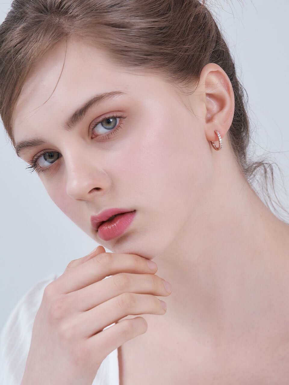 14K GF 라운드 스톤 귀걸이 ELGPEE570