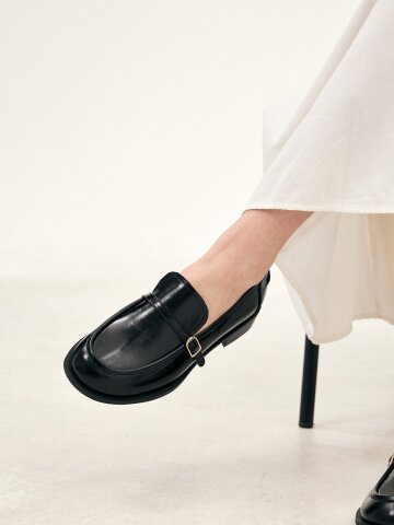 london classic loafer black