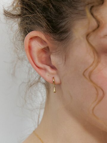 Mini Drop Earring (gold plated)