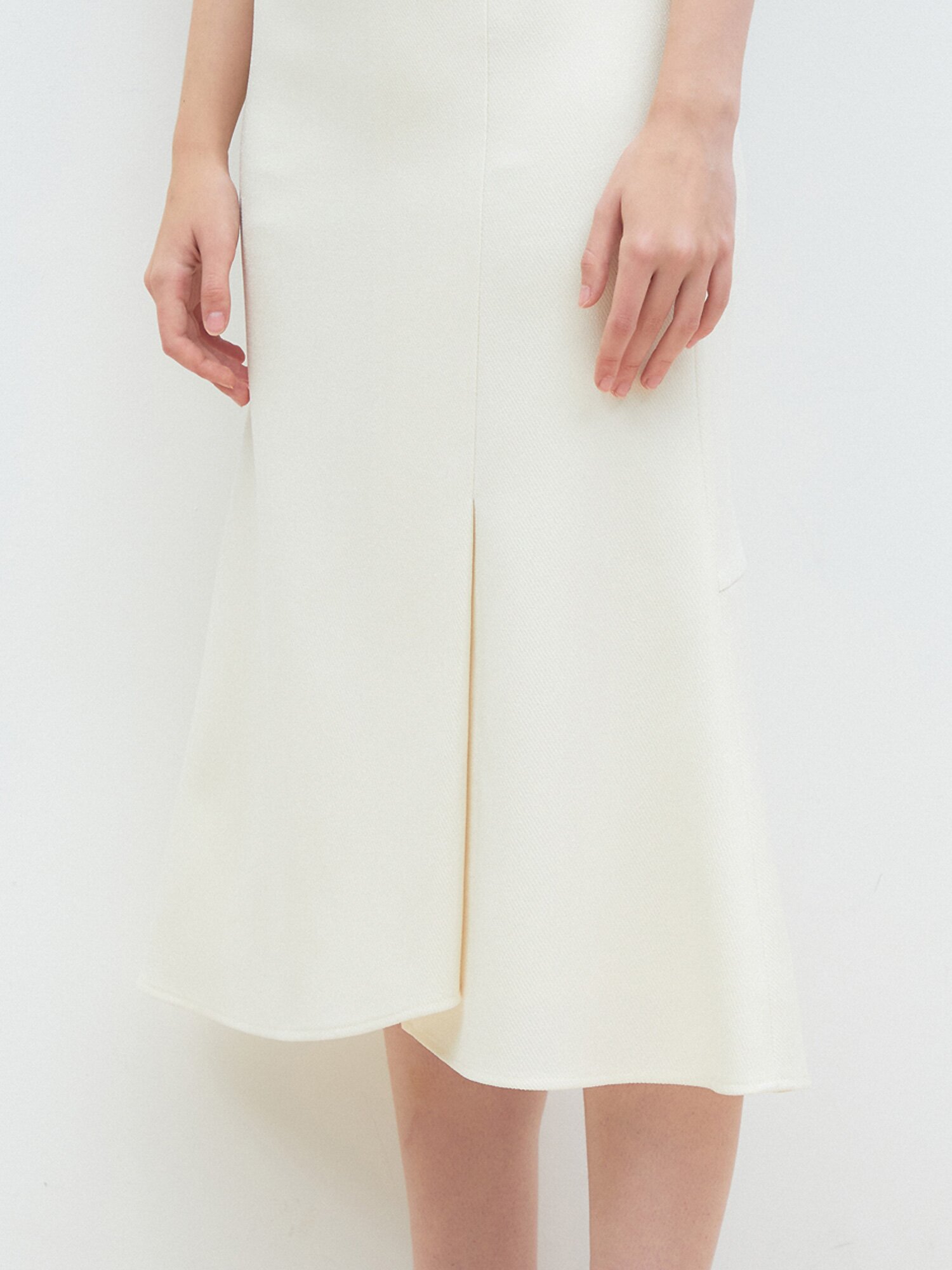 메탈 장식 머메이드 스커트 (LIGHT YELLOW)