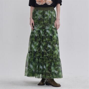 [라이] LIE LIE X TEDDYBEAR 콜라보레이션 브라운 라이베어 전체 프린트 메쉬 캉캉 스커트 카키