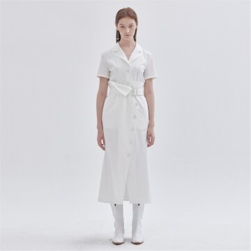 [라이] LIE 테일러드 버튼 업 벨티드 원피스 화이트