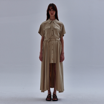 [라이] LIE 쉬폰 레이어드 사파리 숏 원피스 베이지