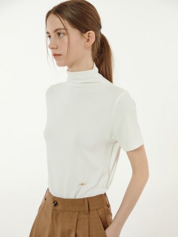 사이드 셔링 하프넥 티셔츠 