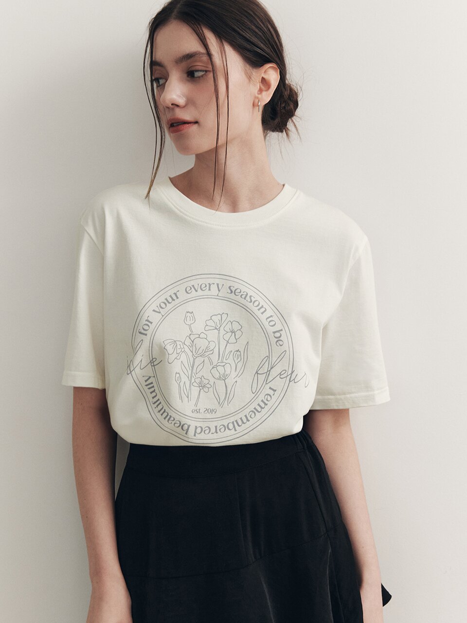 [6컬러] 플라워 레터링 반팔 티셔츠