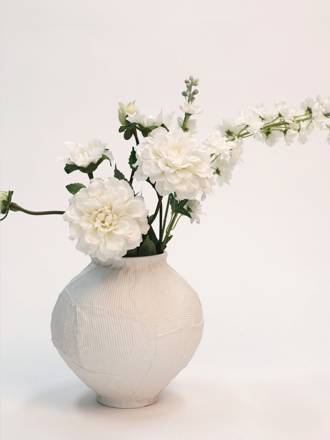 cozy moonjar vase