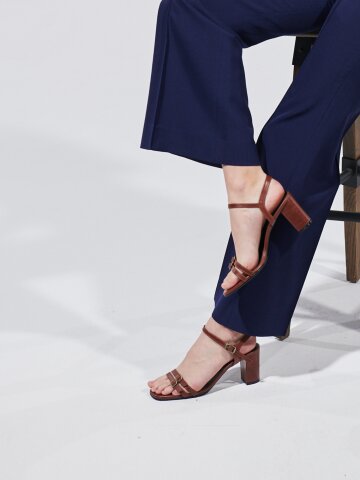 트윈 스트랩 발등조절 샌들힐(7cm)_블랙,그레이,빈티지브라운