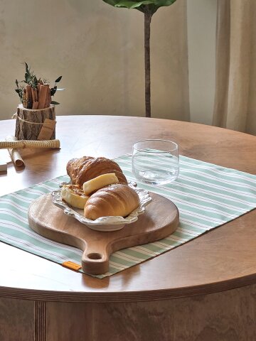 올리브 스트라이프 키친크로스