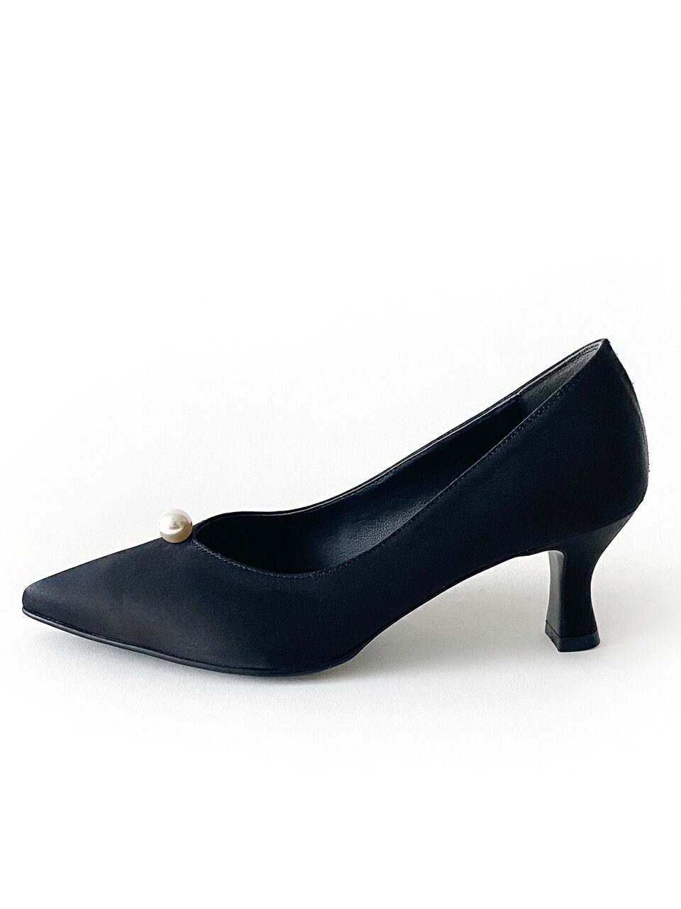 루미에 진주 펌프스_Black 5/6/7cm ODRD24046
