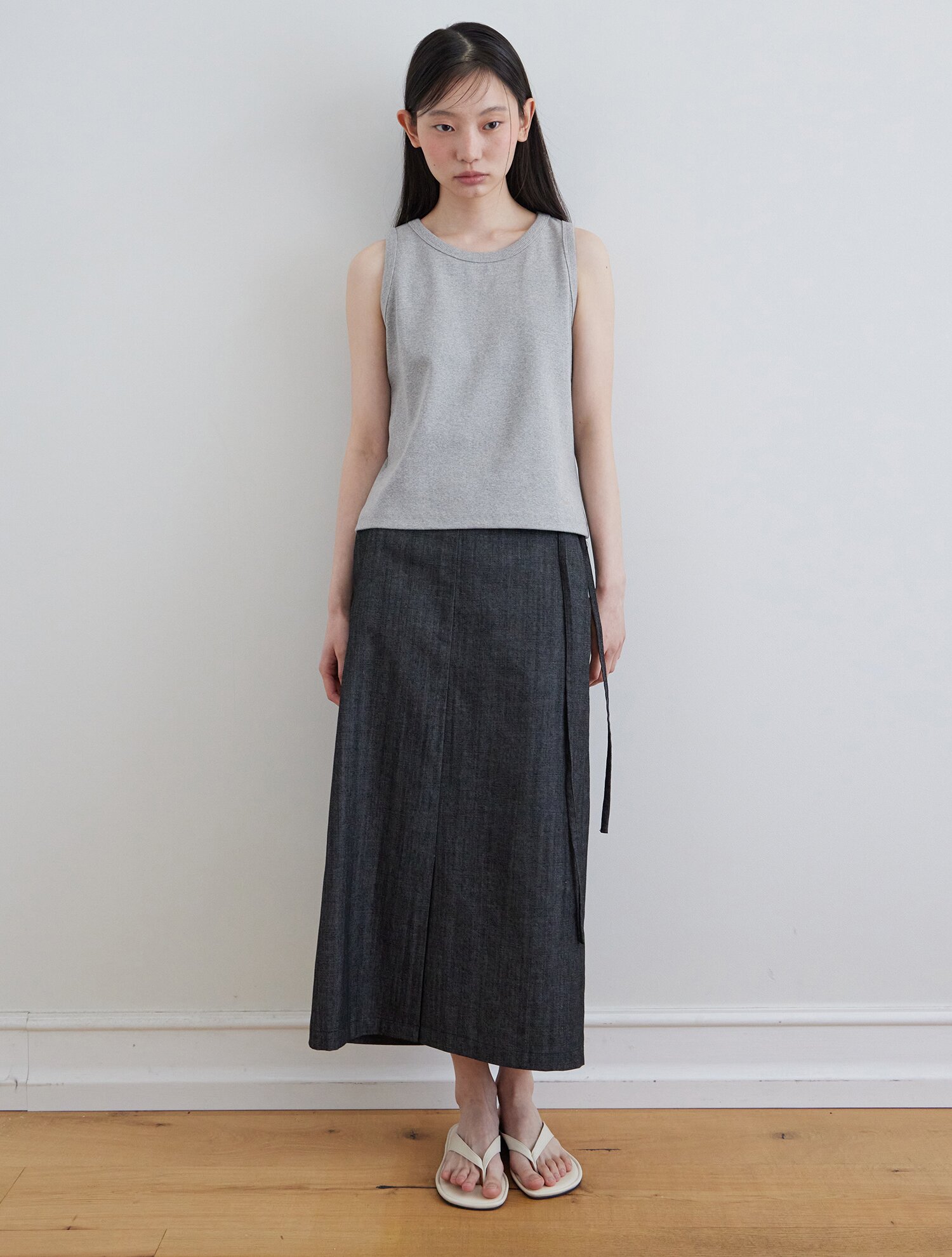 Belted H-line skirt_BLACK DENIM