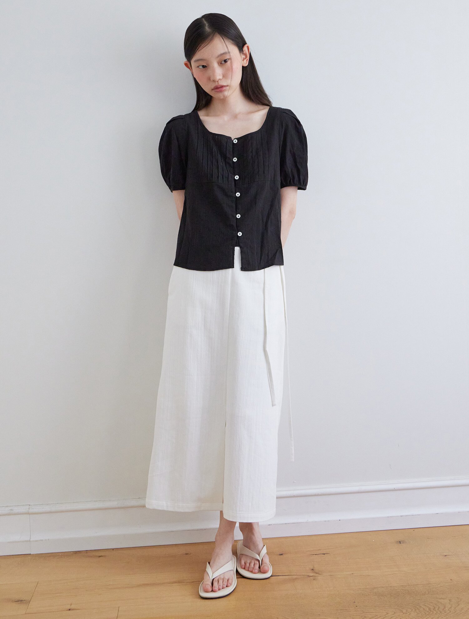 Belted H-line skirt_WHITE