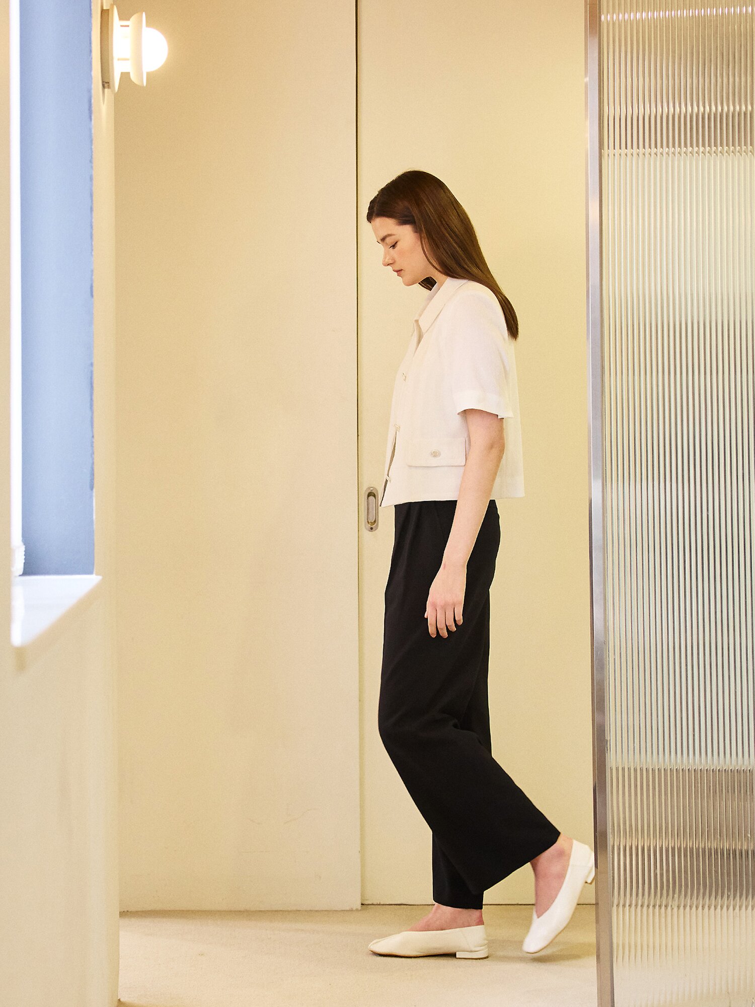 투턱 백 밴딩 세미 와이드 팬츠 (BLACK)