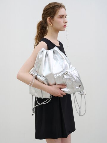 DIA POCKET  VEGAN LEATHER  CROSS  BACK PACK BLACK