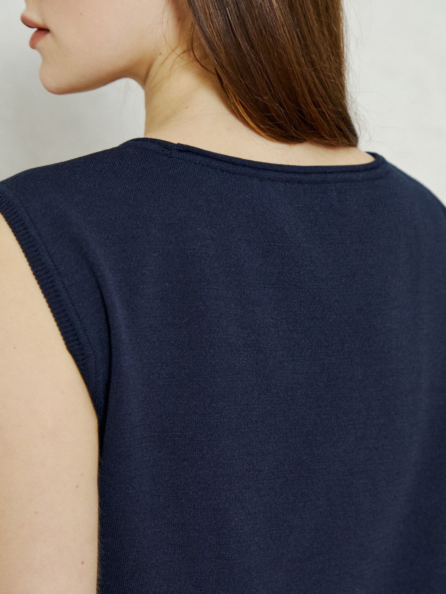 블렌디드 서머 슬리브리스 (DARK NAVY)