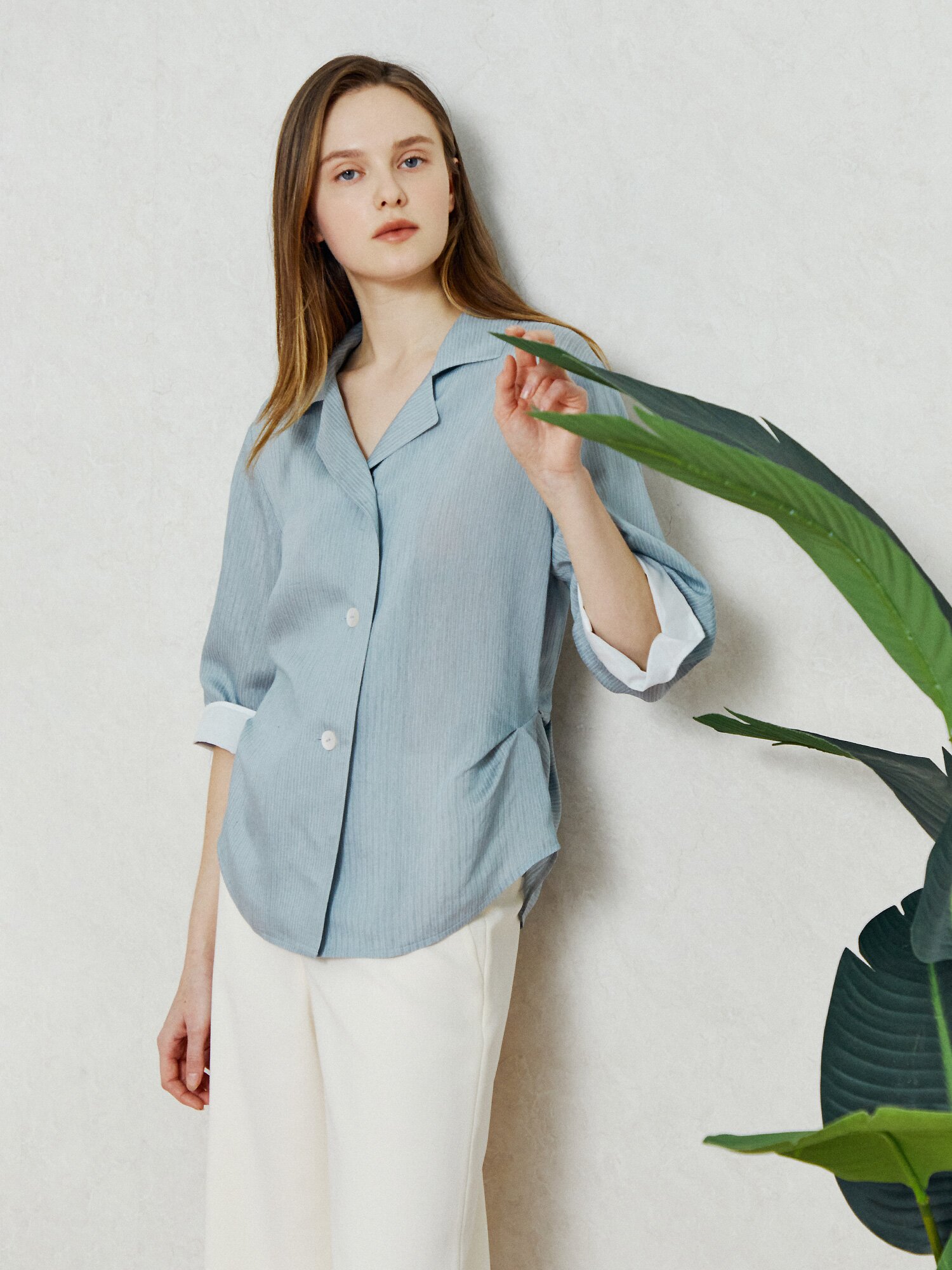 스프링 시어서커 블루 블라우스 (STRIPE BLUE GREEN)