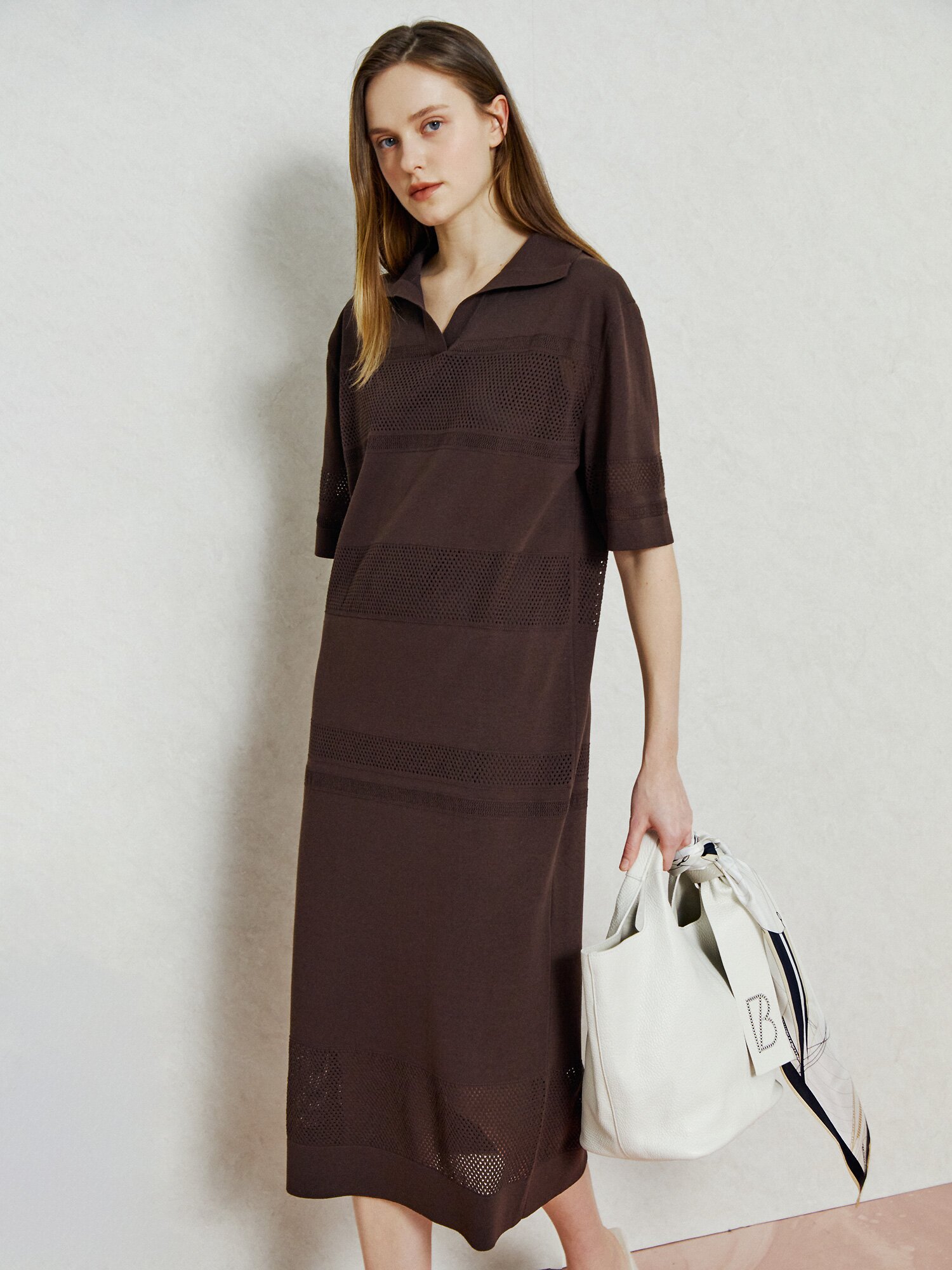 서머 브리즈 펀칭 니트 드레스 (DARK BROWN)