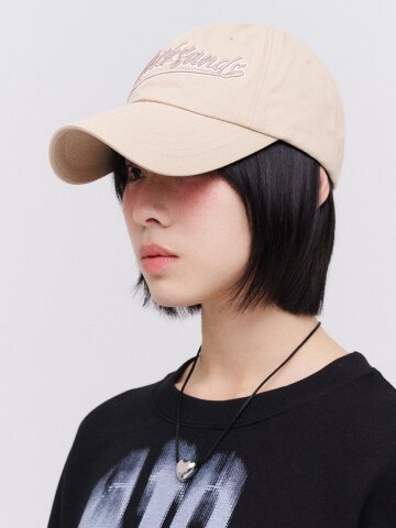 스탠다드 불륨 자수 볼캡_베이지