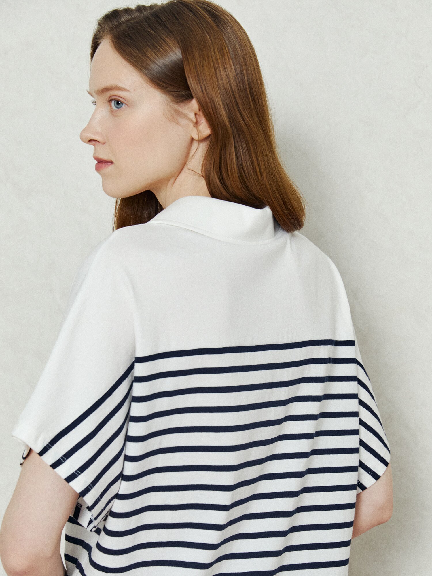 캐주얼 스트라이프 반팔 티셔츠 (STRIPE NAVY)