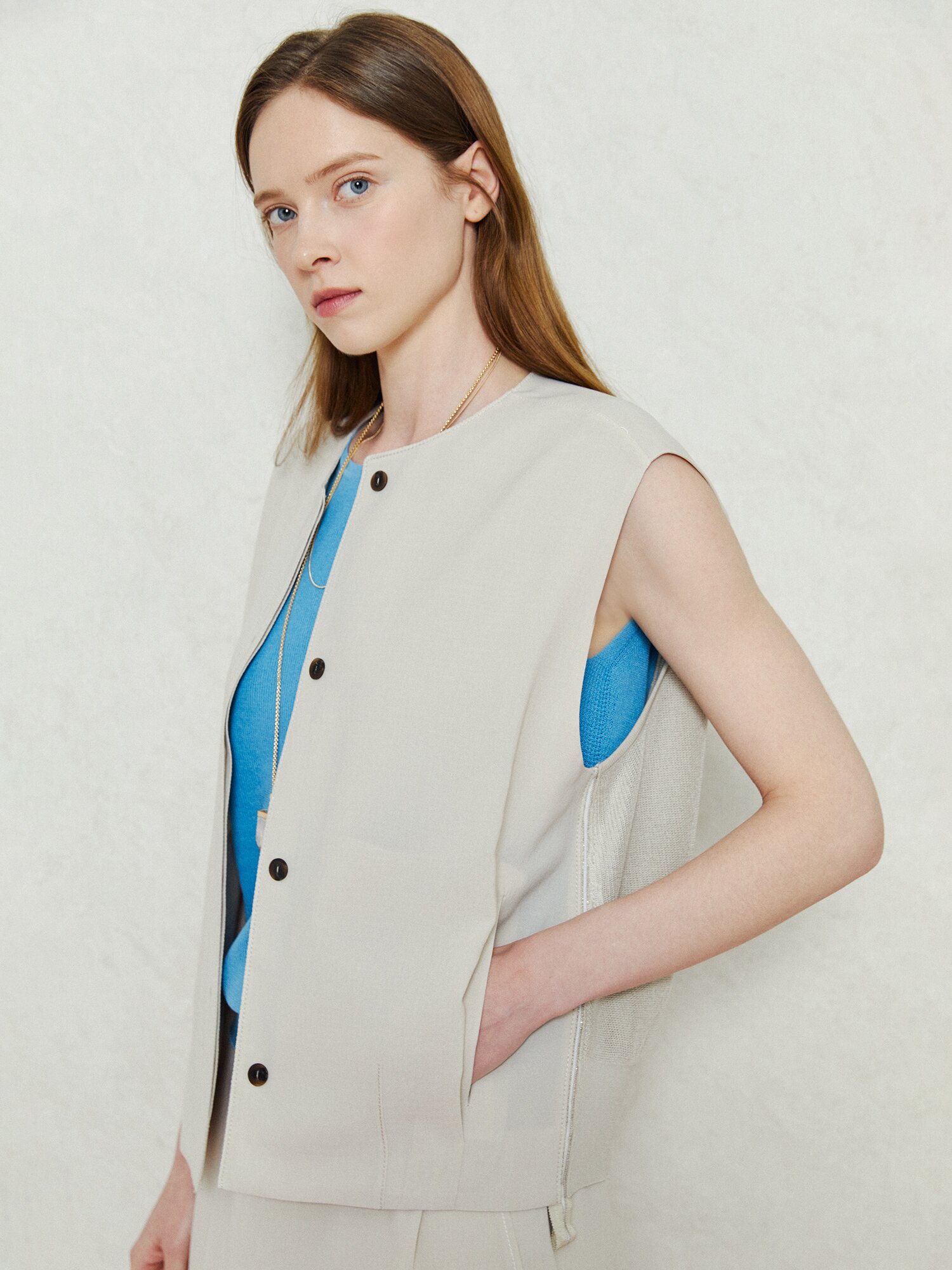 백 니트 배색 버튼 베스트 (LIGHT BEIGE)