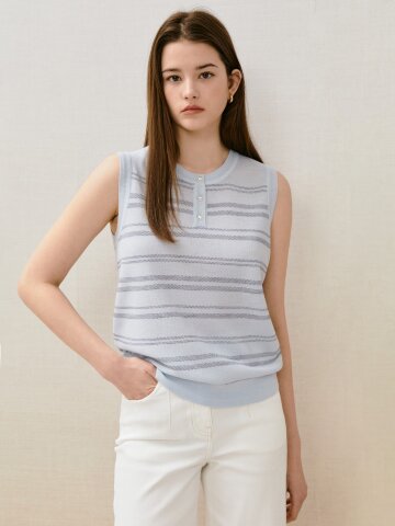 린넨 스트라이프 슬리브리스 니트 