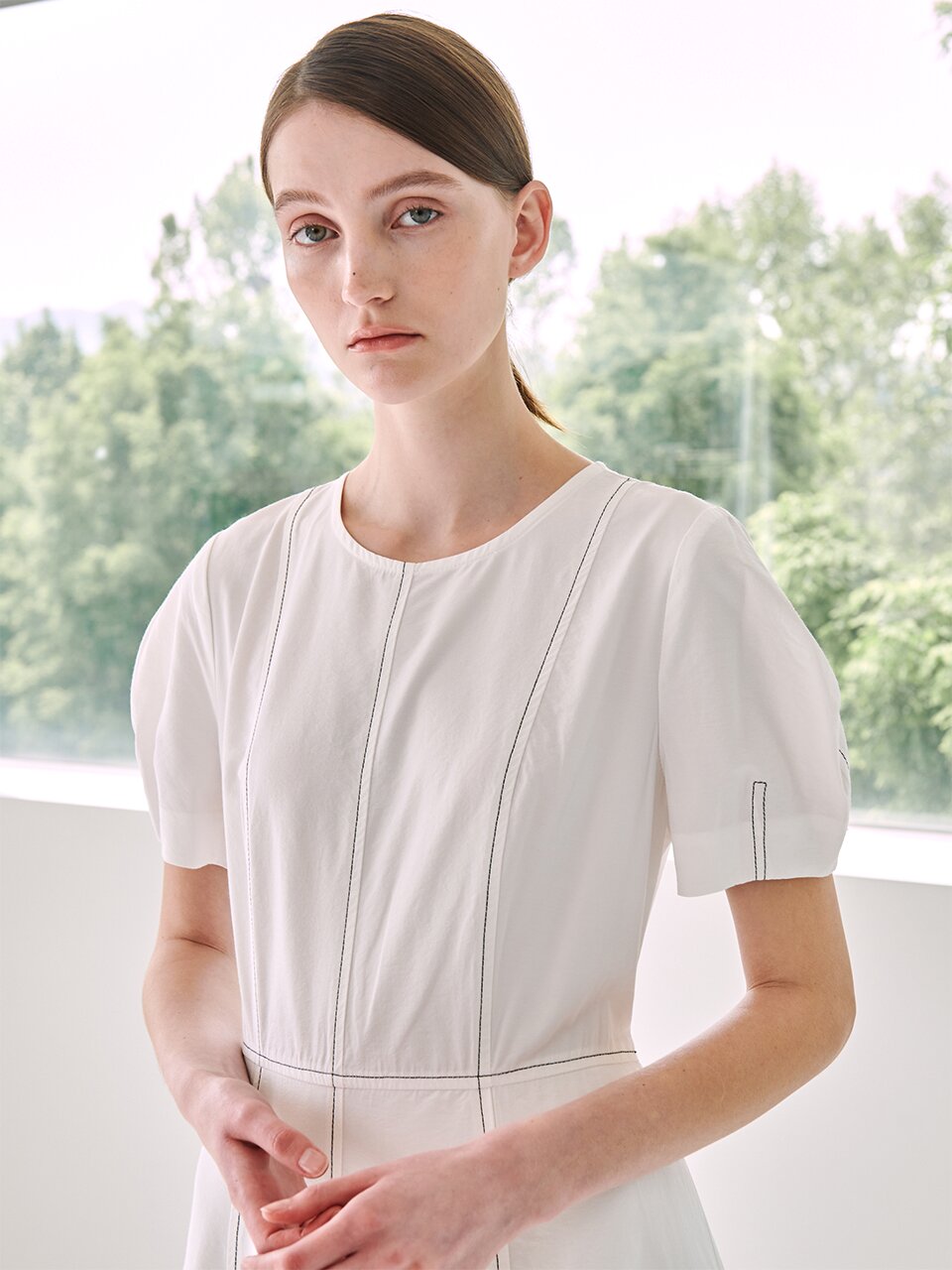 [바바단독판매] 벌룬 슬리브 스티치 플레어 드레스 - 화이트 / Balloon Sleeve Stitch Flare Dress-White