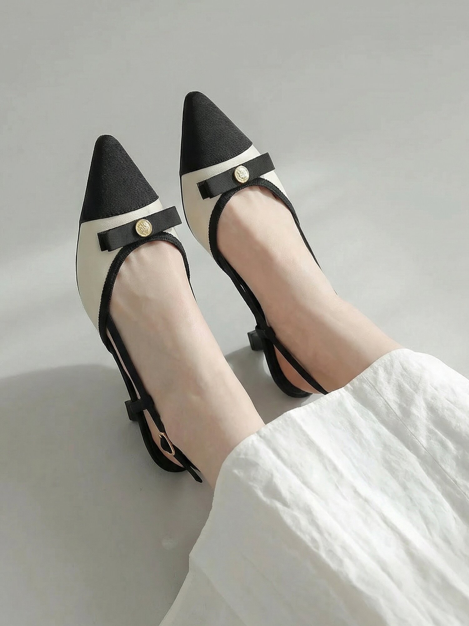 마르소 투톤 코인 슬링백힐 5cm