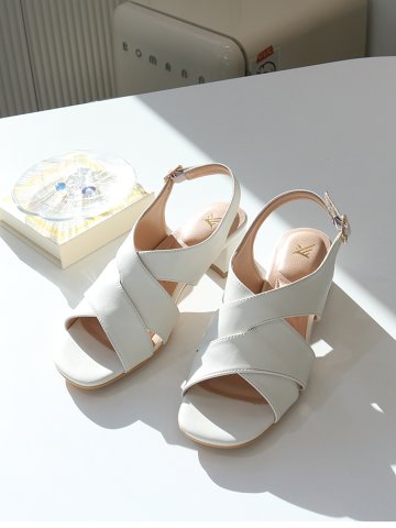 머랭고 천연소가죽 써니 트위스트 미들힐 샌들 5cm M25M04L