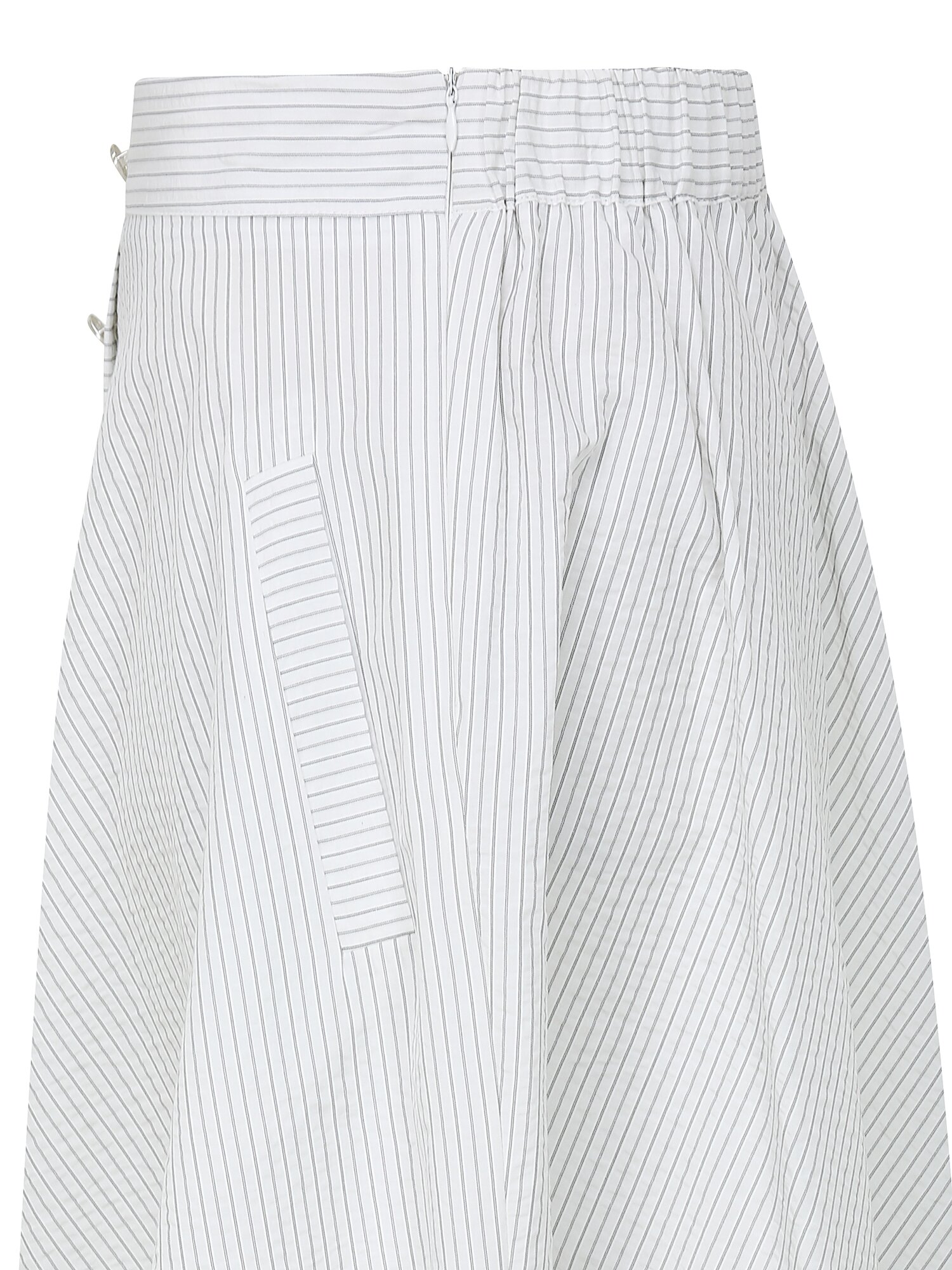 사선 버튼 장식 플레어 스커트 (WHITE)