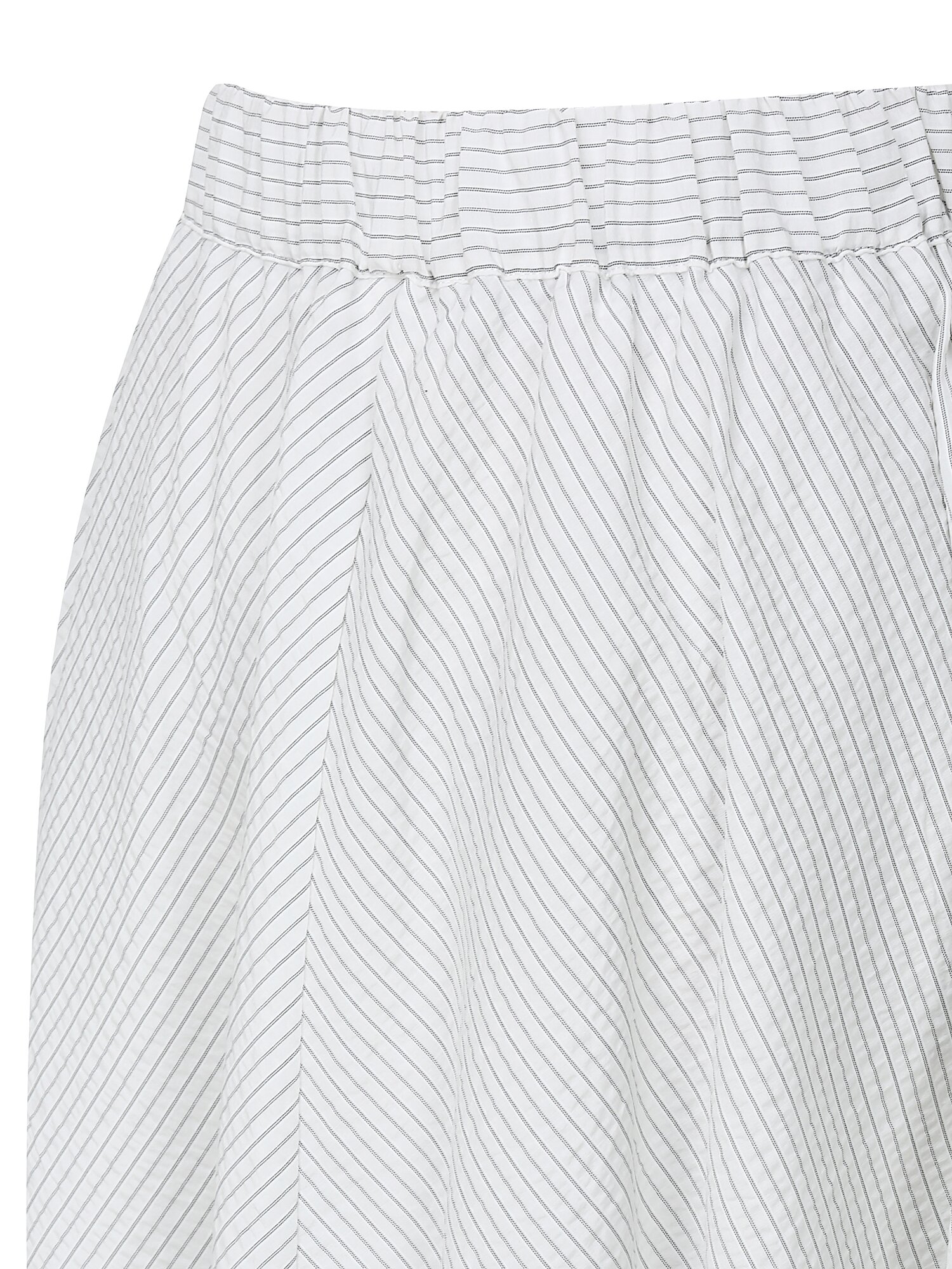 사선 버튼 장식 플레어 스커트 (WHITE)