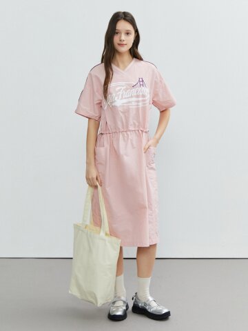 레터링 스트링 브이넥 원피스 