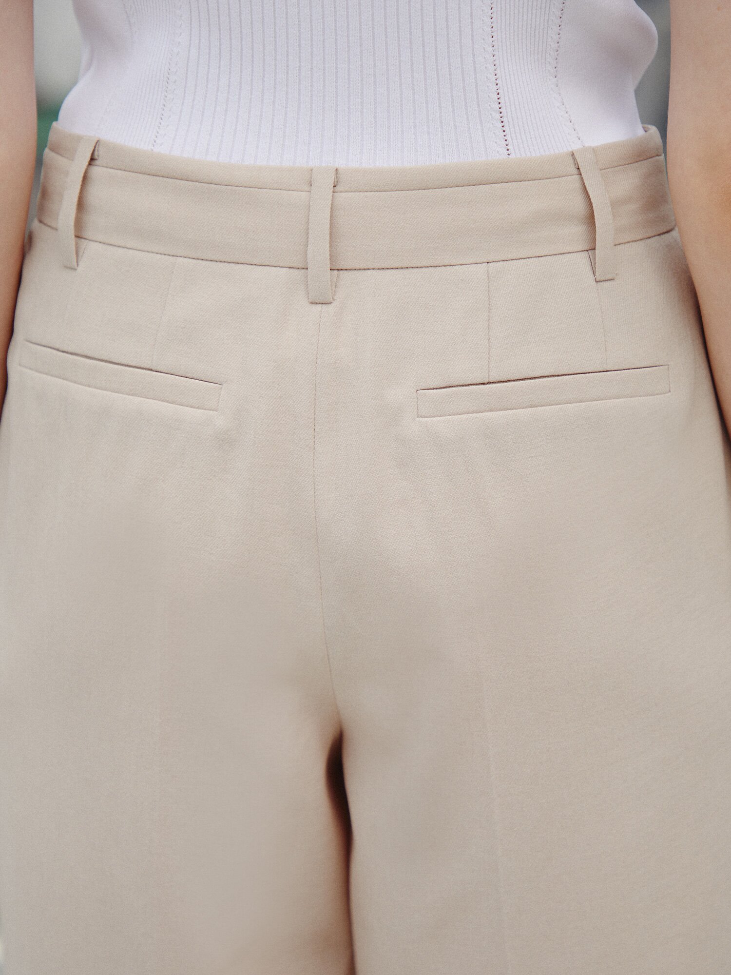 버클 장식 와이드 팬츠 (BEIGE)