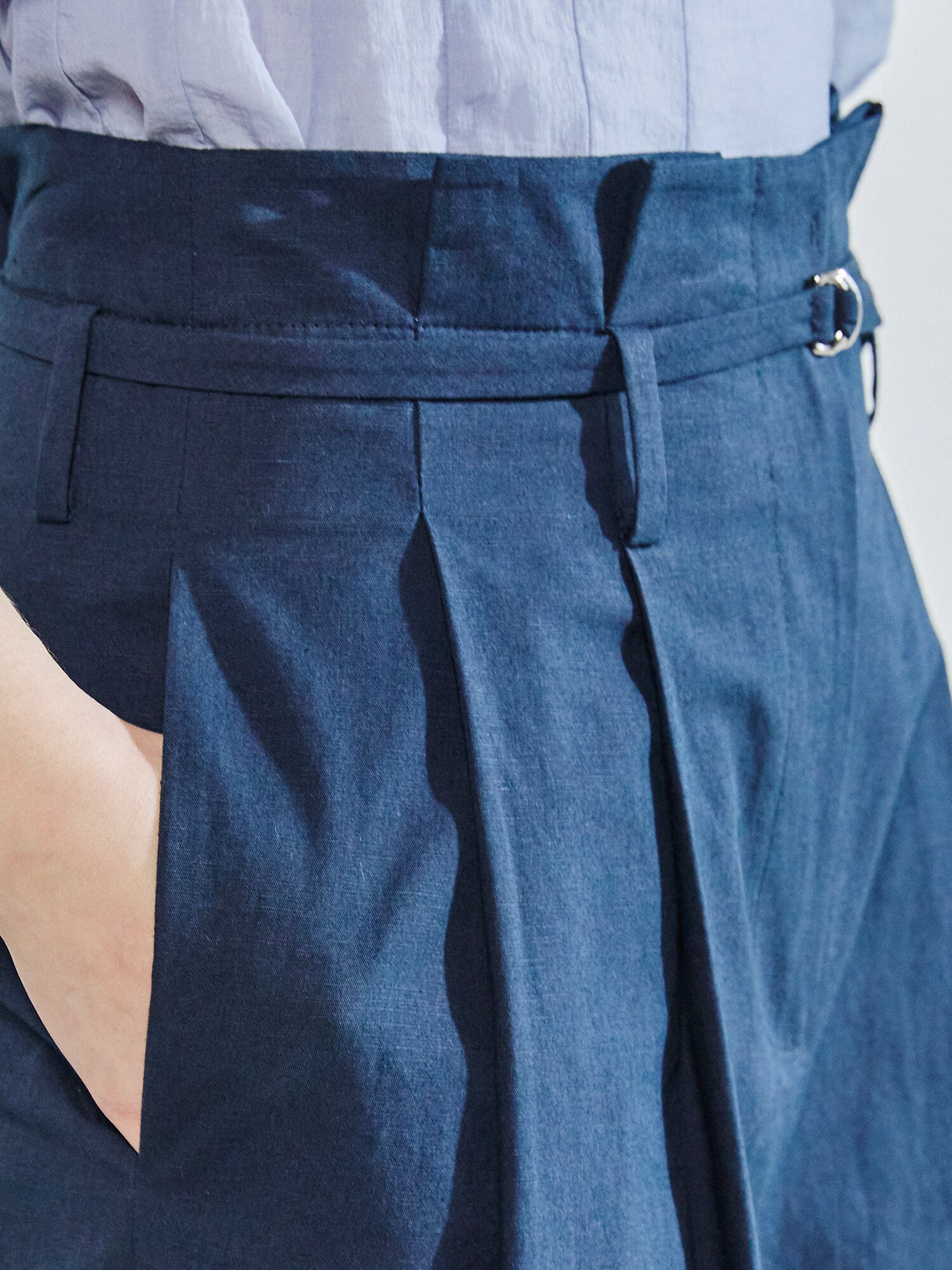 린넨 벨티드 투턱 와이드 팬츠 (NAVY)