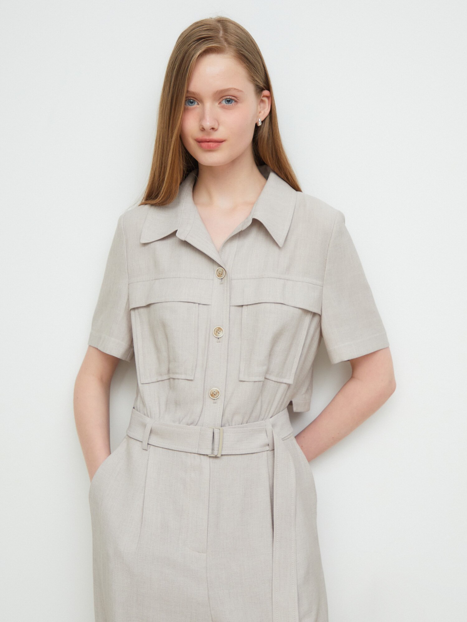 린넨 백 플랩 밴딩 점프 수트 (BEIGE)