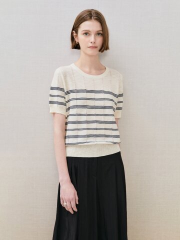 스트라이프 펀칭 라인 풀오버 니트 