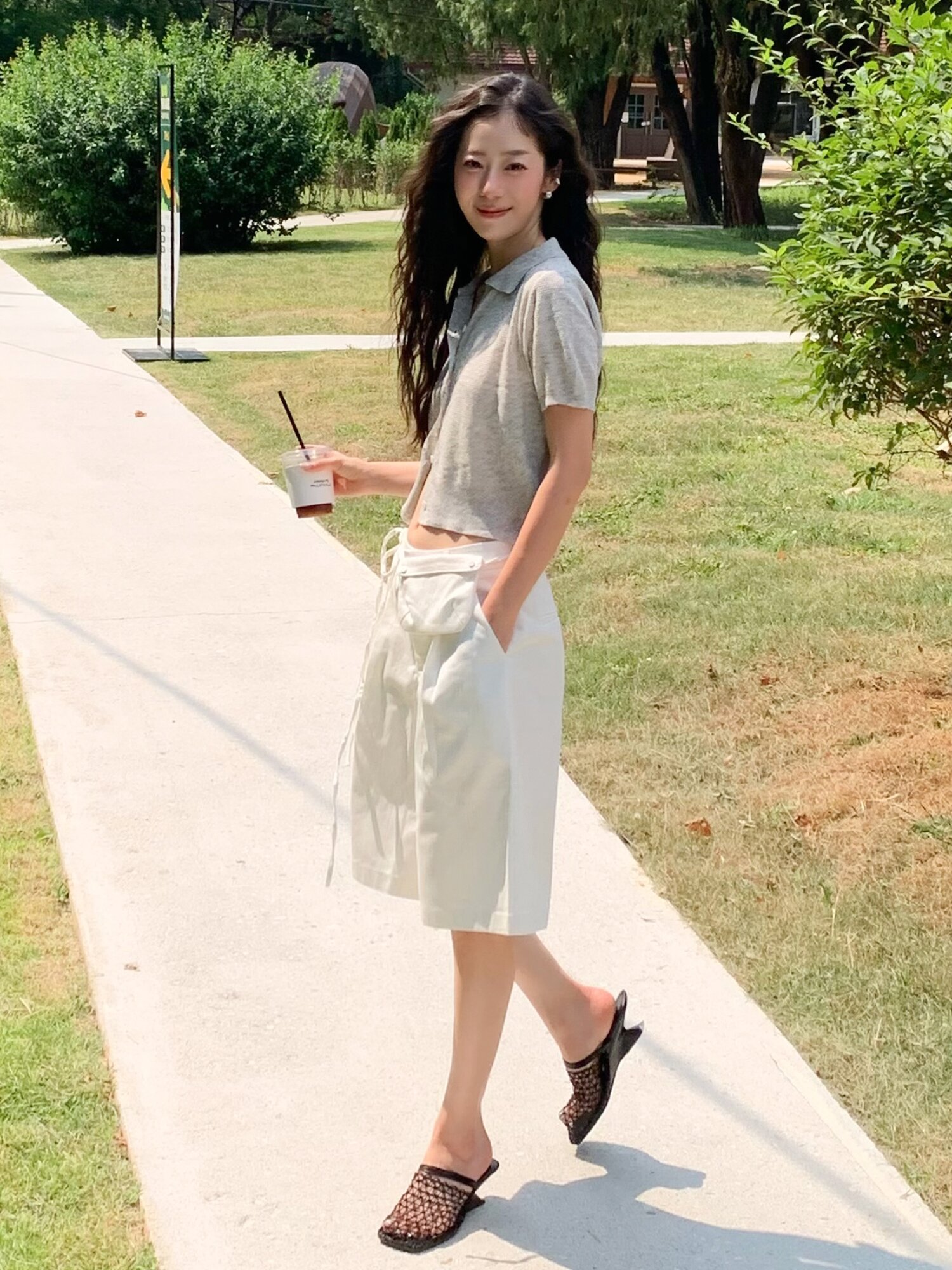 [이유주 PICK 인기템] FLAT COLLAR SHORT-SLEEVED CARDIGAN GREY