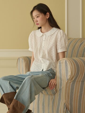 플라워 자수 라운드카라 퍼프 블라우스_화이트

















































