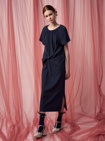 [페리 메라] 트위스트 롱 원피스 (네이비)