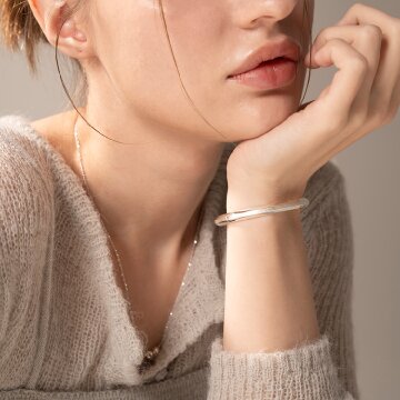 제이누이 슬랜트 뱅글팔찌 silver 16-17cm